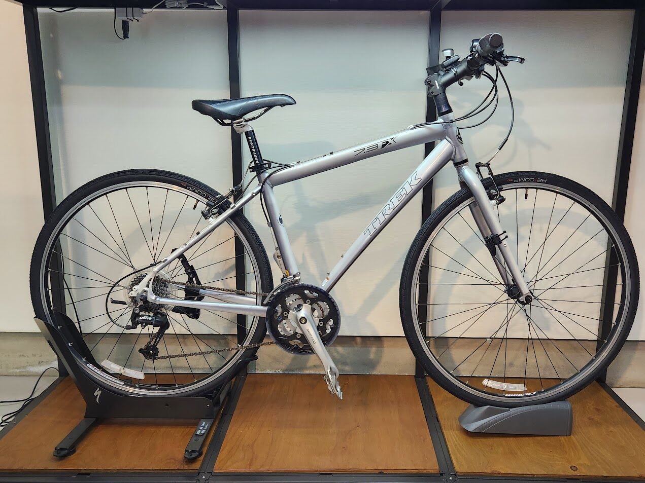 値下げ トレック TREK 7.3FX 整備済み 新品部品多数 17.5サイズ 適応 